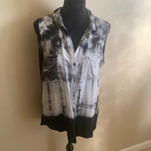 Rock & Republic sleeveless tie dye shirt.